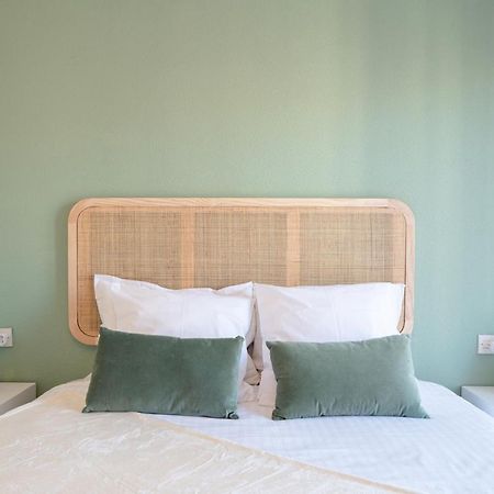 Bonito apartamento equipado, cerca de la playa Ampuriabrava Exterior foto