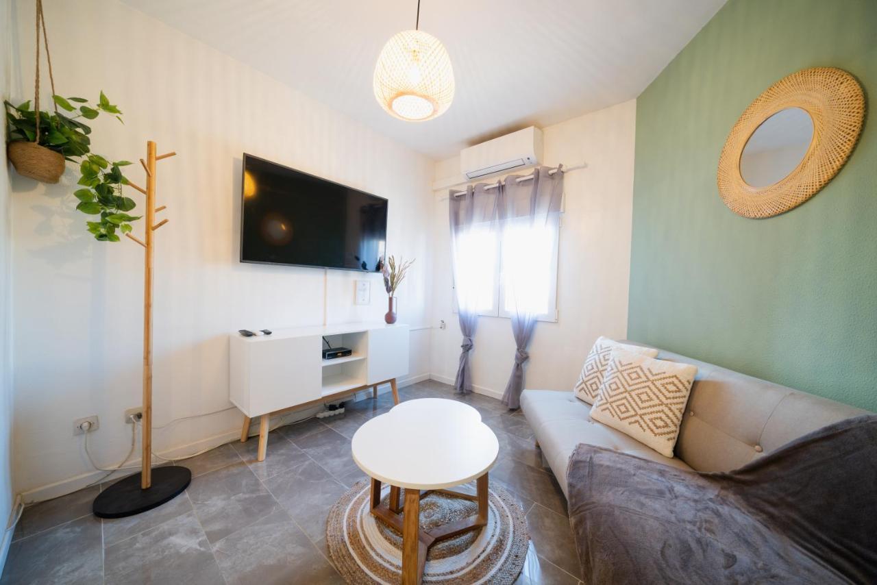 Bonito apartamento equipado, cerca de la playa Ampuriabrava Exterior foto