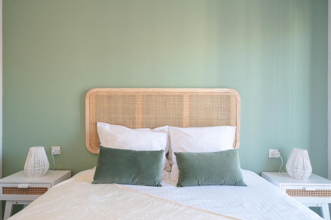 Bonito apartamento equipado, cerca de la playa Ampuriabrava Exterior foto
